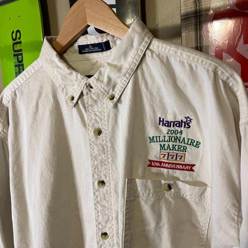 Vintage Harrah’s Lake Tahoe millionaire maker, collared shirt, button-down XL